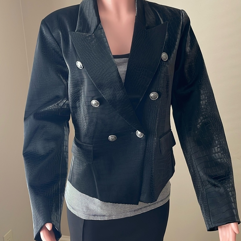 NWT black faux leather jacket in size large